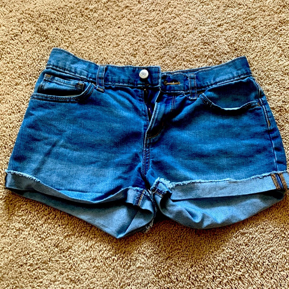 Old Navy cuffed jean shorts size 14